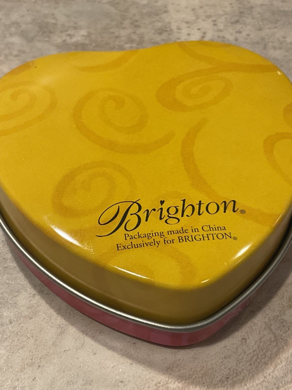Brighton Tin Heart Shape Collectible Lock and Key - Picture 2 of 6